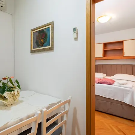Magic Apartment