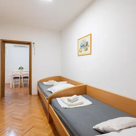 Apartment Magic