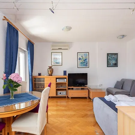 Apartment Magic
