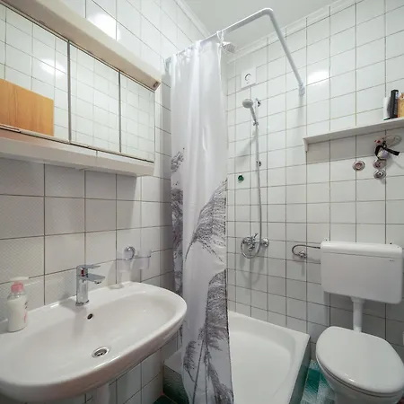 Apartment Magic *